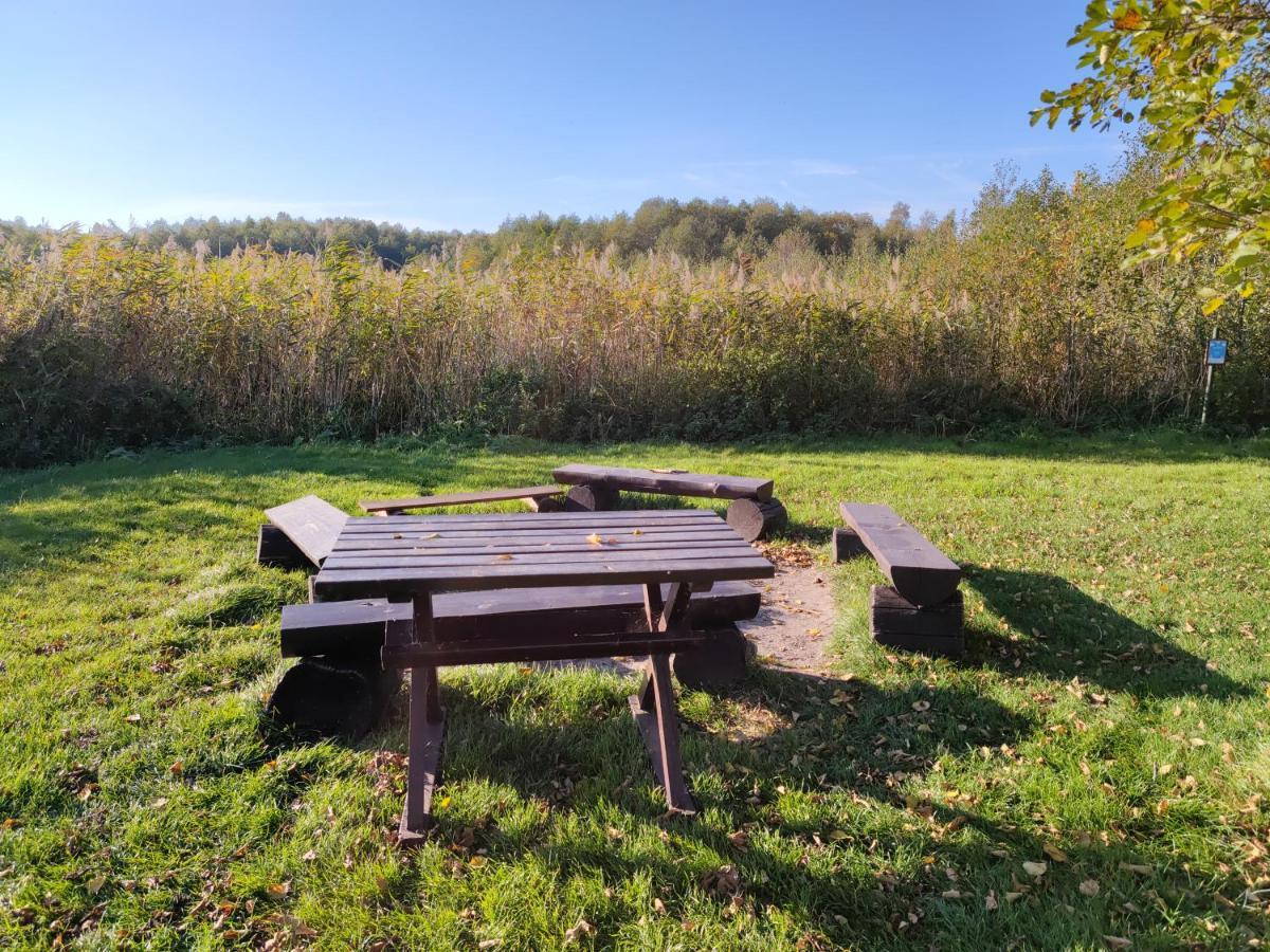 Folwark Luknajno Nad Jeziorem Sniardwy Gospoda Dziedzictwo Kulinarne Warmia-Mazury Mikołajki Eksteriør bilde