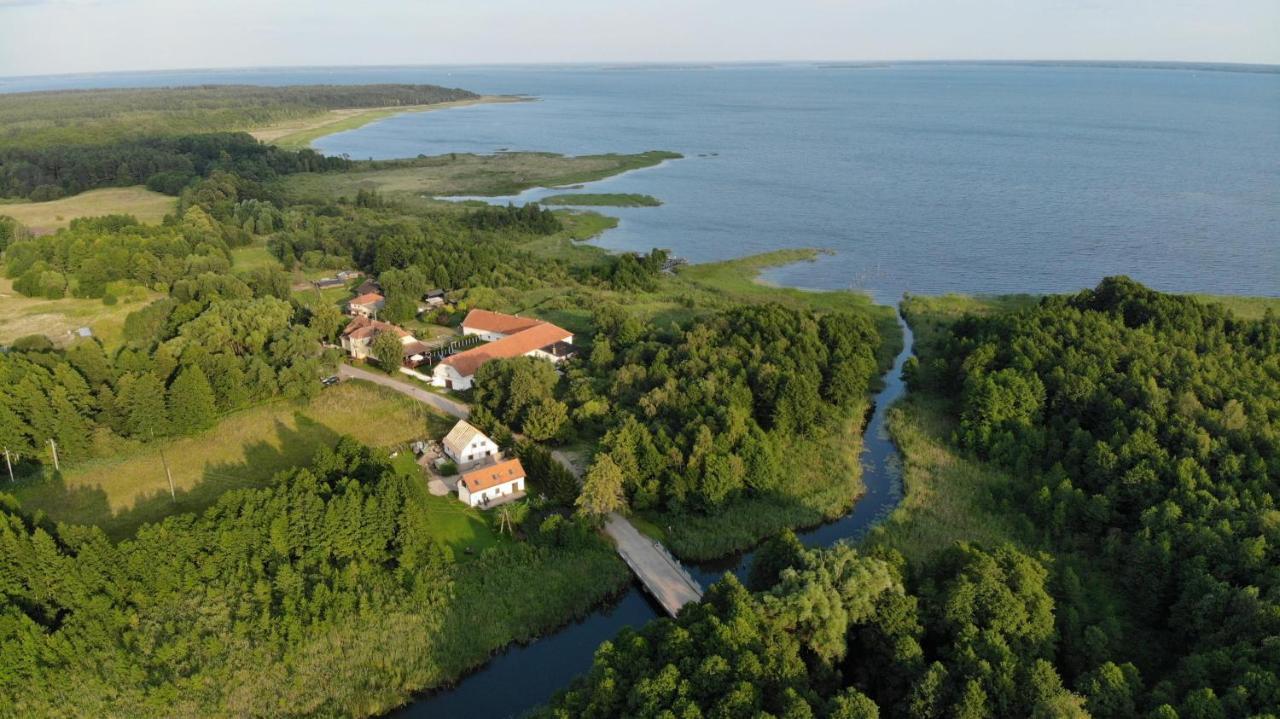 Folwark Luknajno Nad Jeziorem Sniardwy Gospoda Dziedzictwo Kulinarne Warmia-Mazury Mikołajki Eksteriør bilde